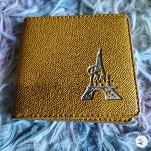 Gold Textured Key Holder with Metallic Emblem